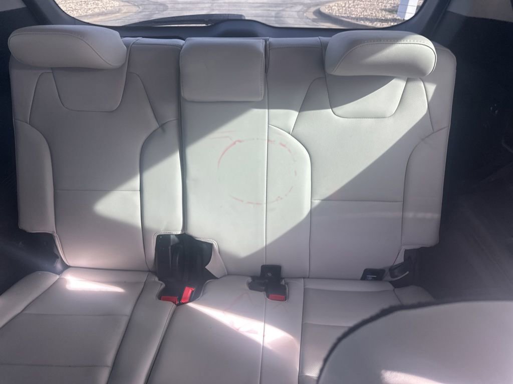 Used 2023 Kia Telluride S image 8