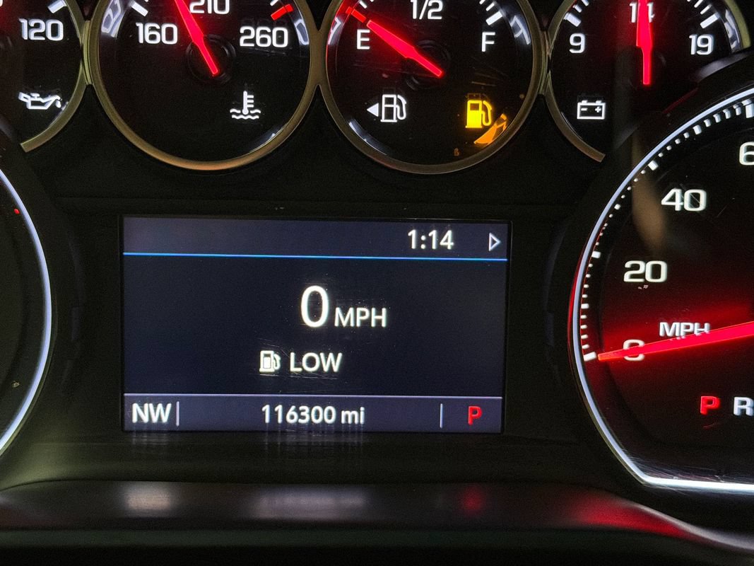 Used 2019 Chevrolet Silverado 1500 RST w/ All-Star Edition RWD image 21