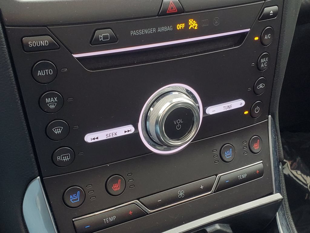 Used 2019 Ford Edge ST w/ Equipment Group 401A AWD/4WD image 21