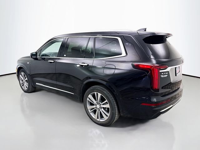 Used 2025 Cadillac XT6 Premium Luxury w/ Technology Package image 6