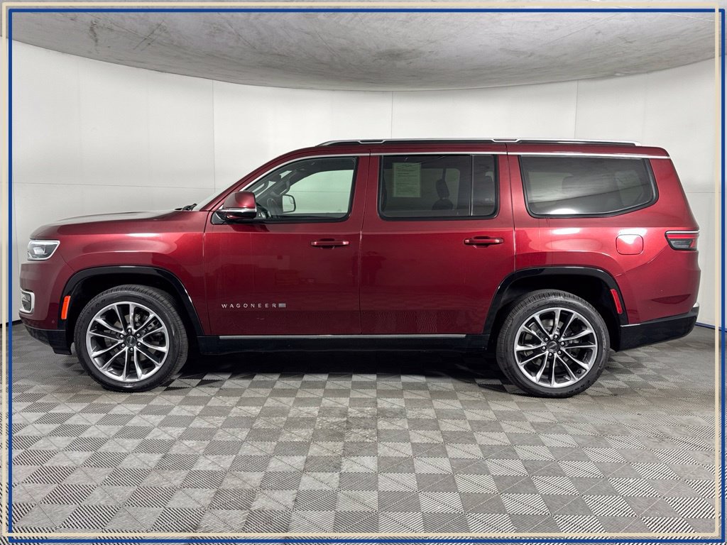 Used 2022 Jeep Wagoneer Series III w/ Premium Group I AWD/4WD image 13