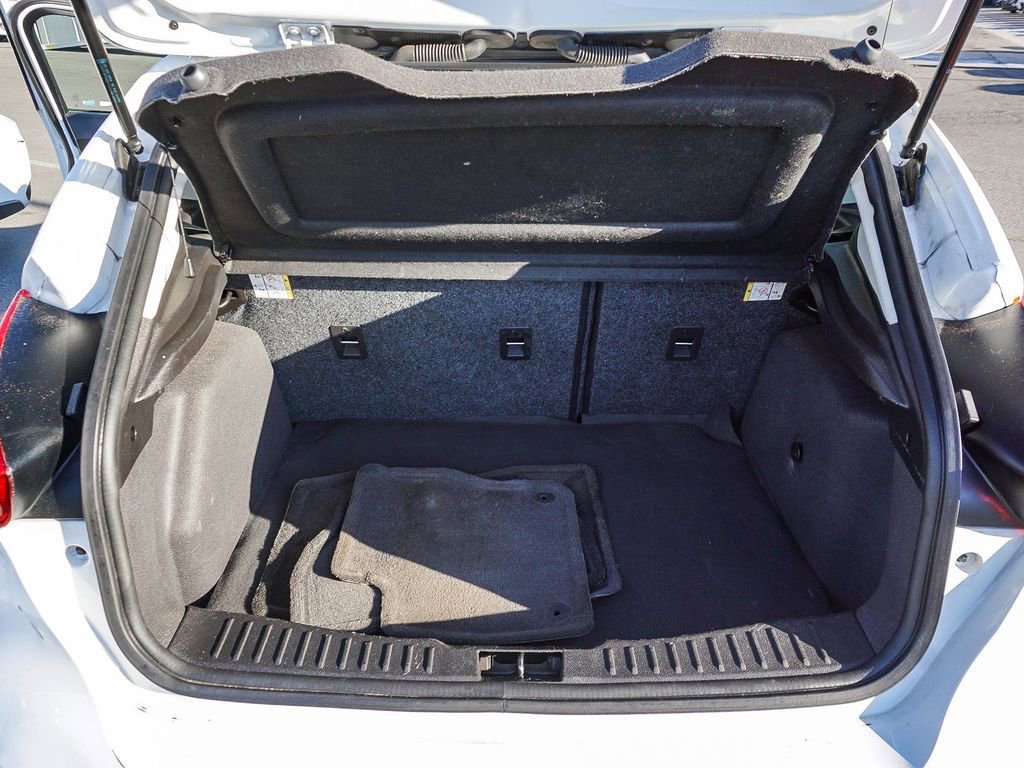 Used 2015 Ford Focus SE image 24