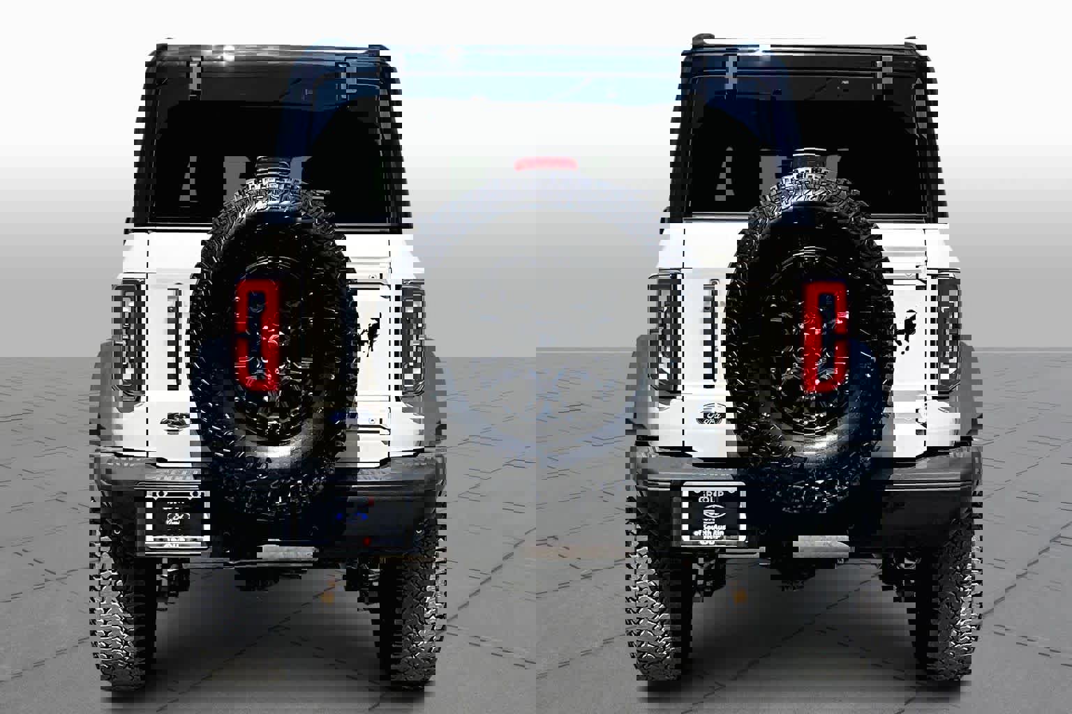 Used 2025 Ford Bronco Badlands image 5