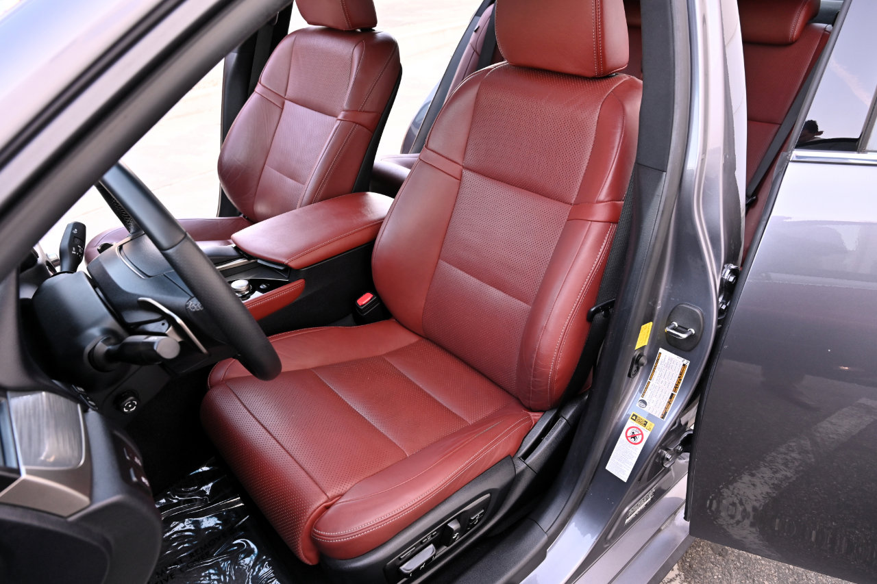 Used 2013 Lexus GS 350 w/ F Sport Pkg RWD image 16