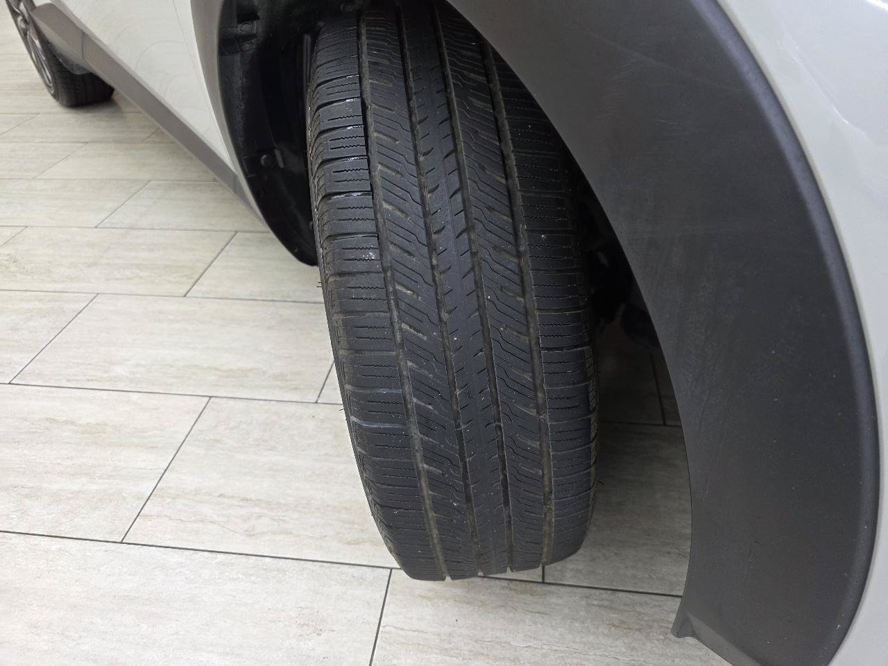 Used 2019 MAZDA CX-3 Touring w/ Preferred Equipment Package FWD image 41
