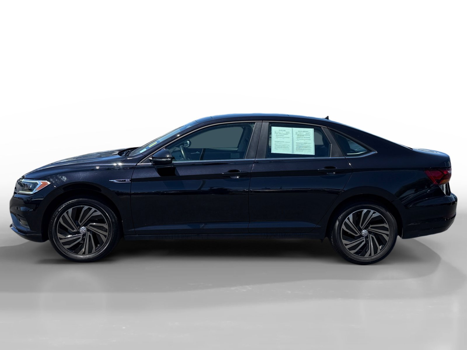 Used 2019 Volkswagen Jetta SEL Premium FWD image 2