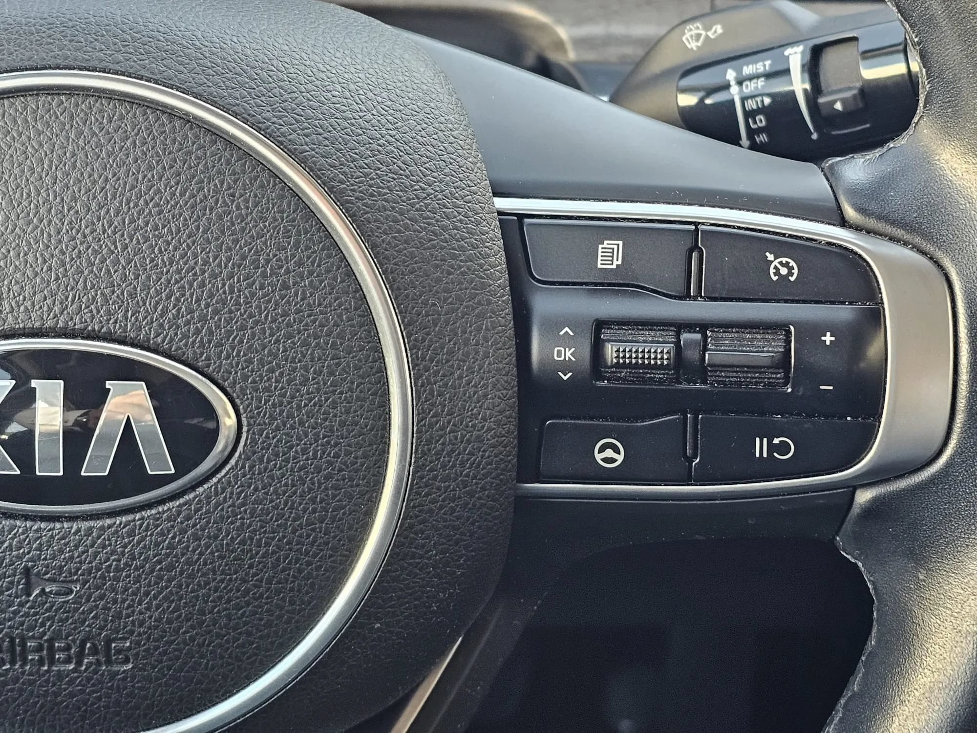 Used 2021 Kia K5 EX FWD image 28
