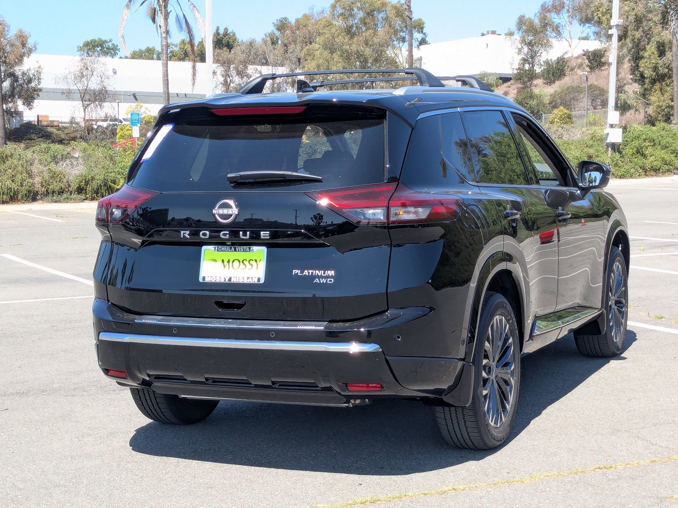 New 2026 Nissan Rogue Platinum image 5