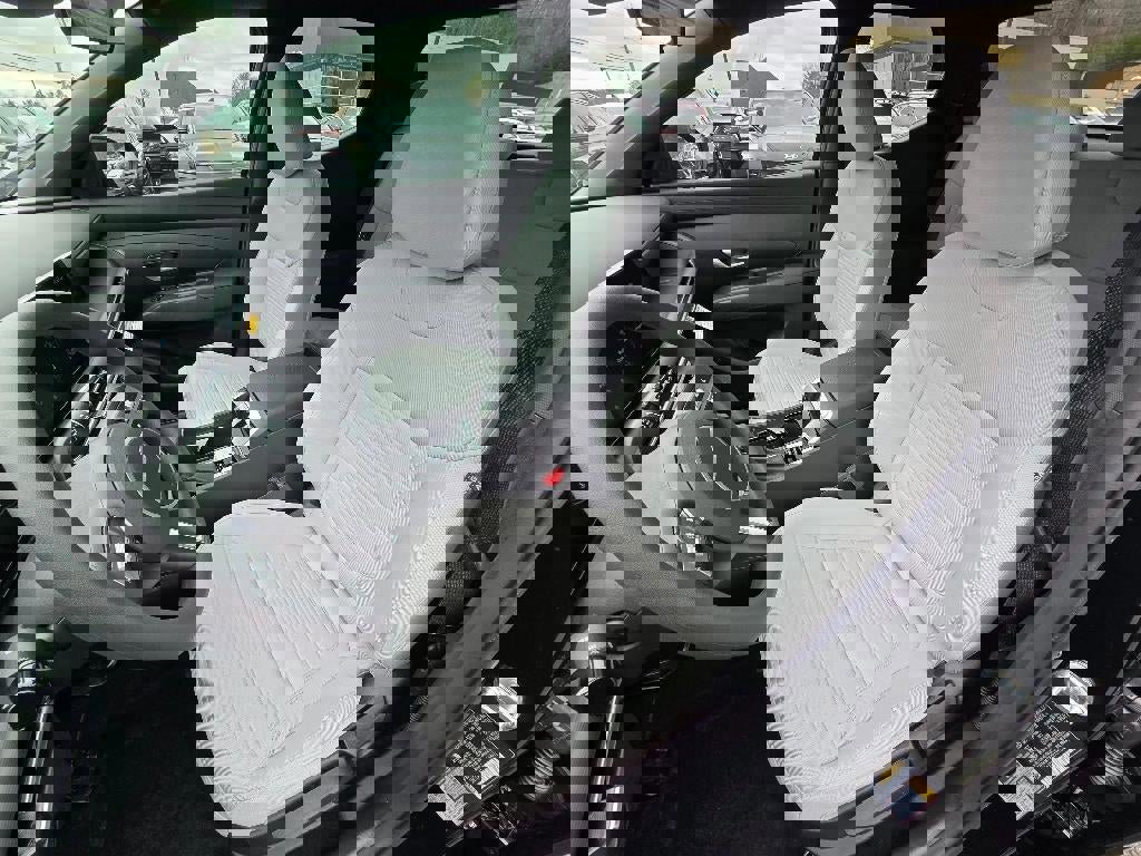 New 2025 Hyundai Santa Cruz SE image 14