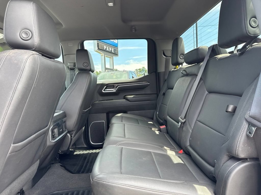 Used 2023 Chevrolet Silverado 1500 LTZ w/ Z71 Off-Road Package AWD/4WD image 16