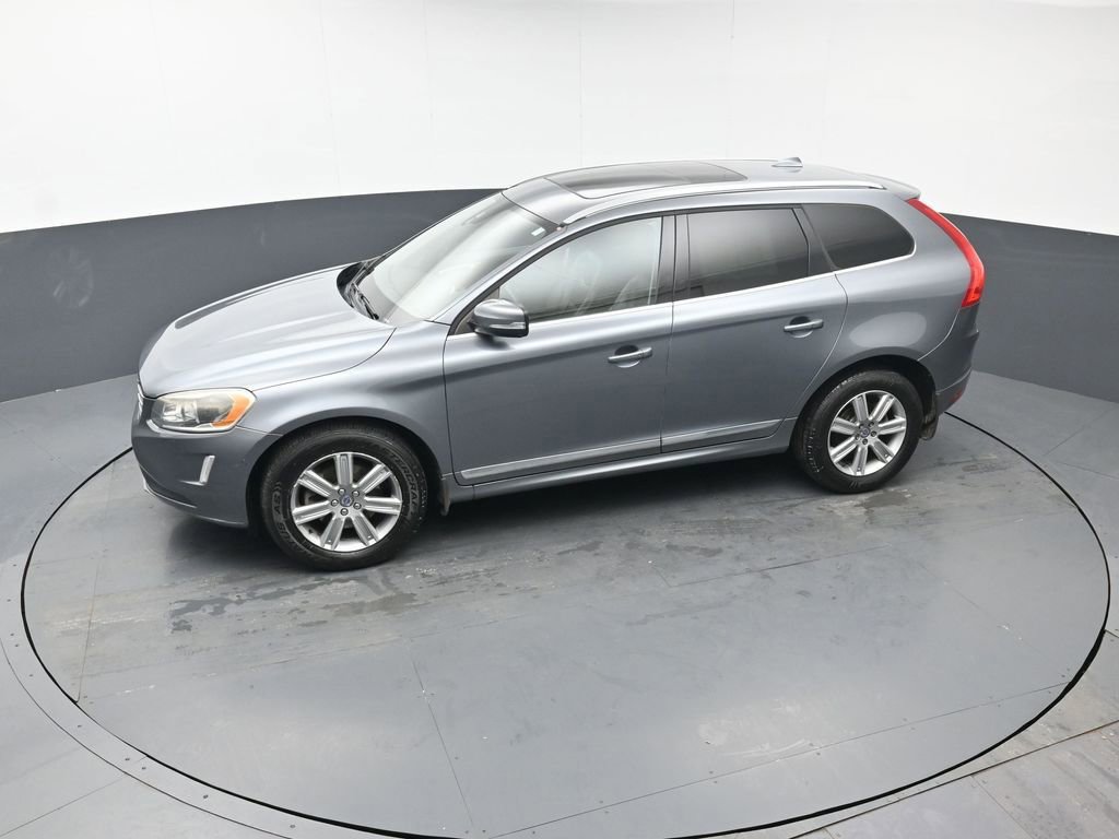 Used 2017 Volvo XC60 T5 Inscription w/ Preferred Option Package image 39