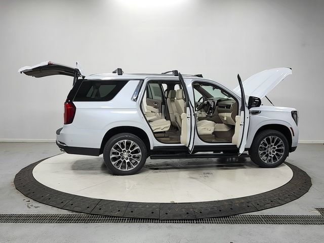 New 2026 GMC Yukon Denali w/ Sun & Power Step Package AWD/4WD image 16