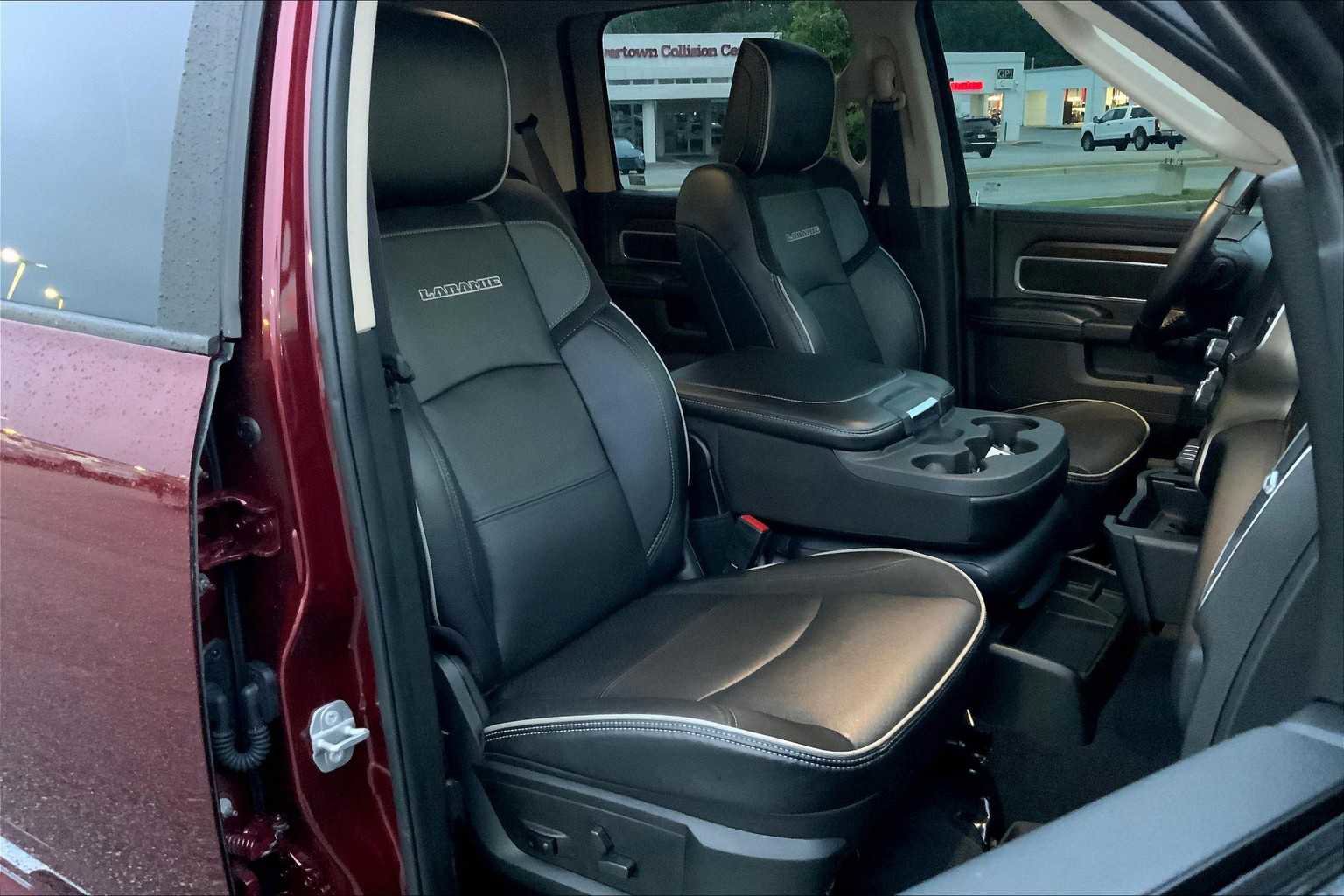 Used 2022 RAM 2500 Laramie w/ Protection Group image 8