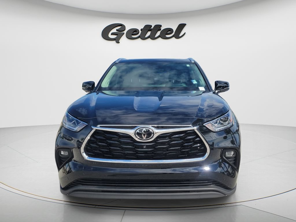 Used 2026 Toyota Highlander Limited AWD/4WD video 2