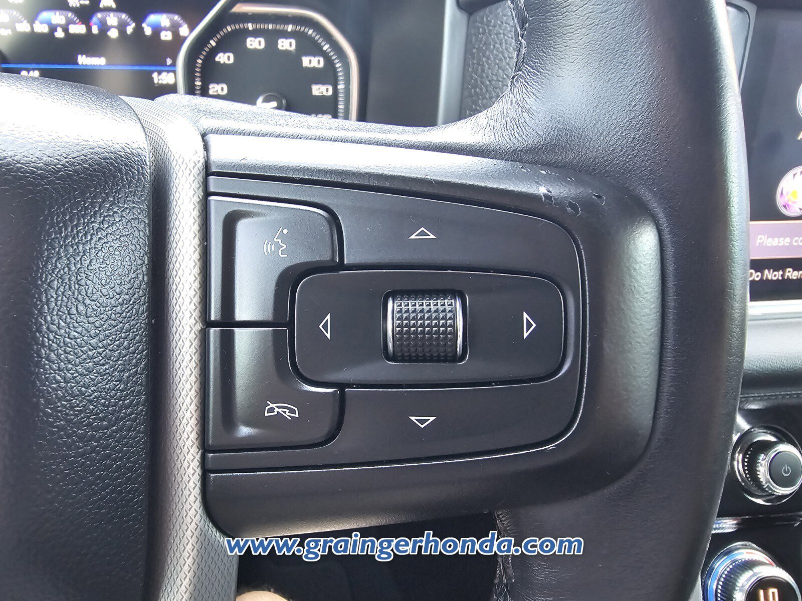 Used 2021 GMC Yukon XL Denali w/ Denali Ultimate Package image 21