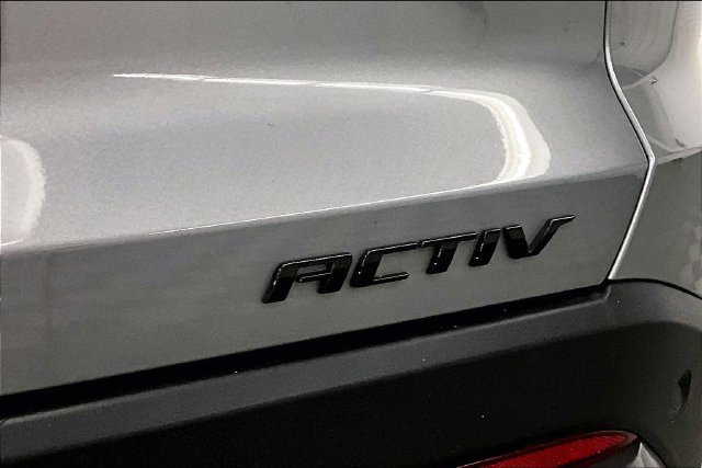Used 2025 Chevrolet Equinox ACTIV w/ Convenience Package III FWD image 9
