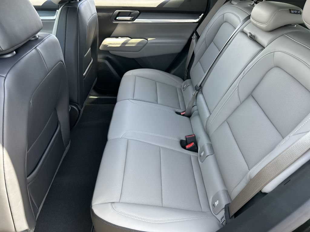 New 2027 GMC Terrain Elevation w/ Elevation Premium Package AWD/4WD image 25