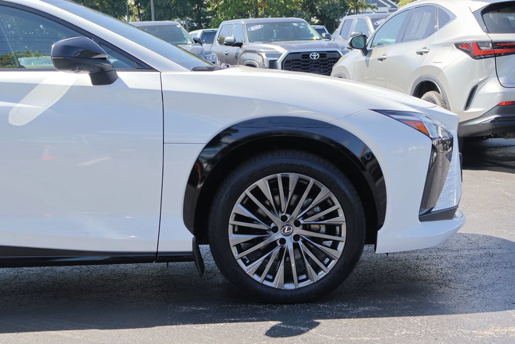 Used 2023 Lexus RZ 450e Premium AWD/4WD image 10