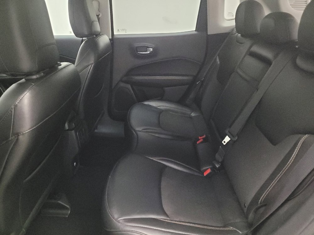 Used 2020 Jeep Compass Latitude image 18