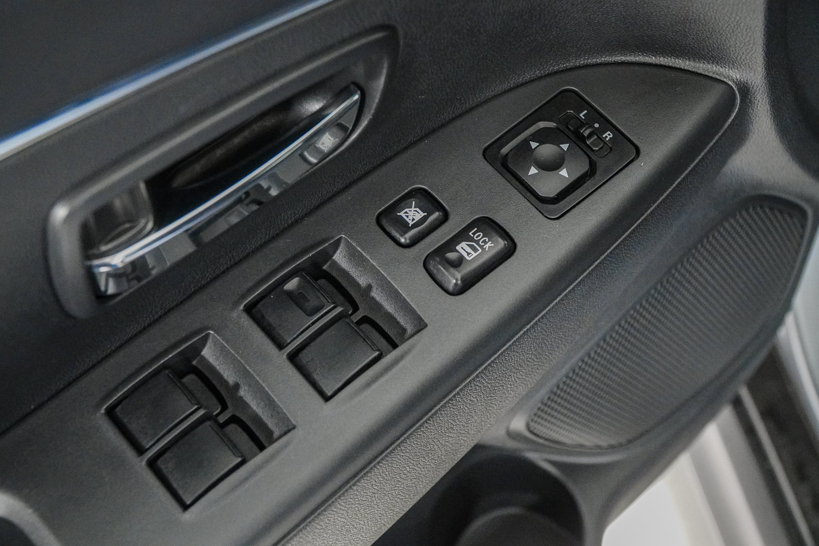 Used 2023 Mitsubishi Outlander Sport AWD image 19