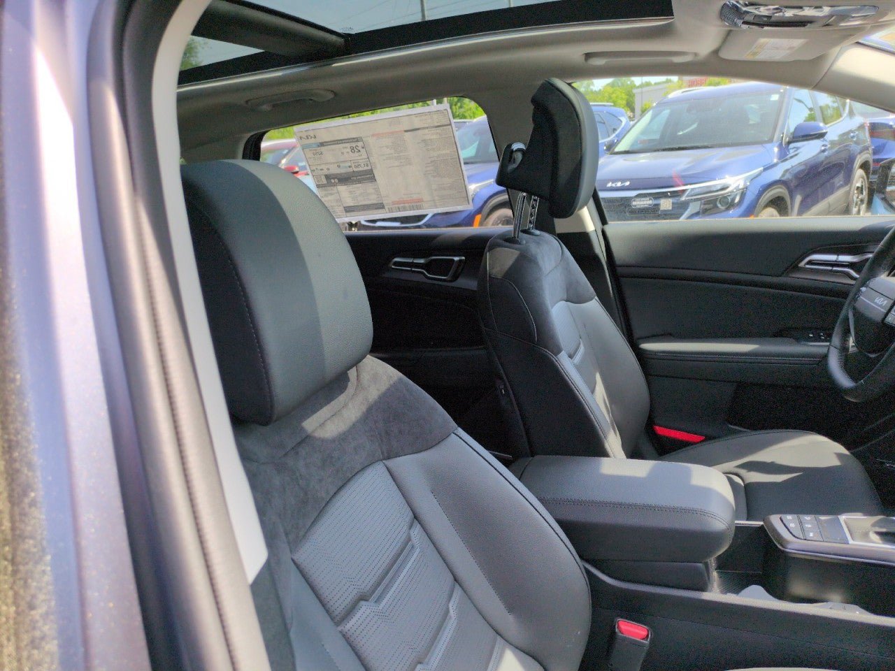 New 2026 Kia Sportage SX FWD image 47