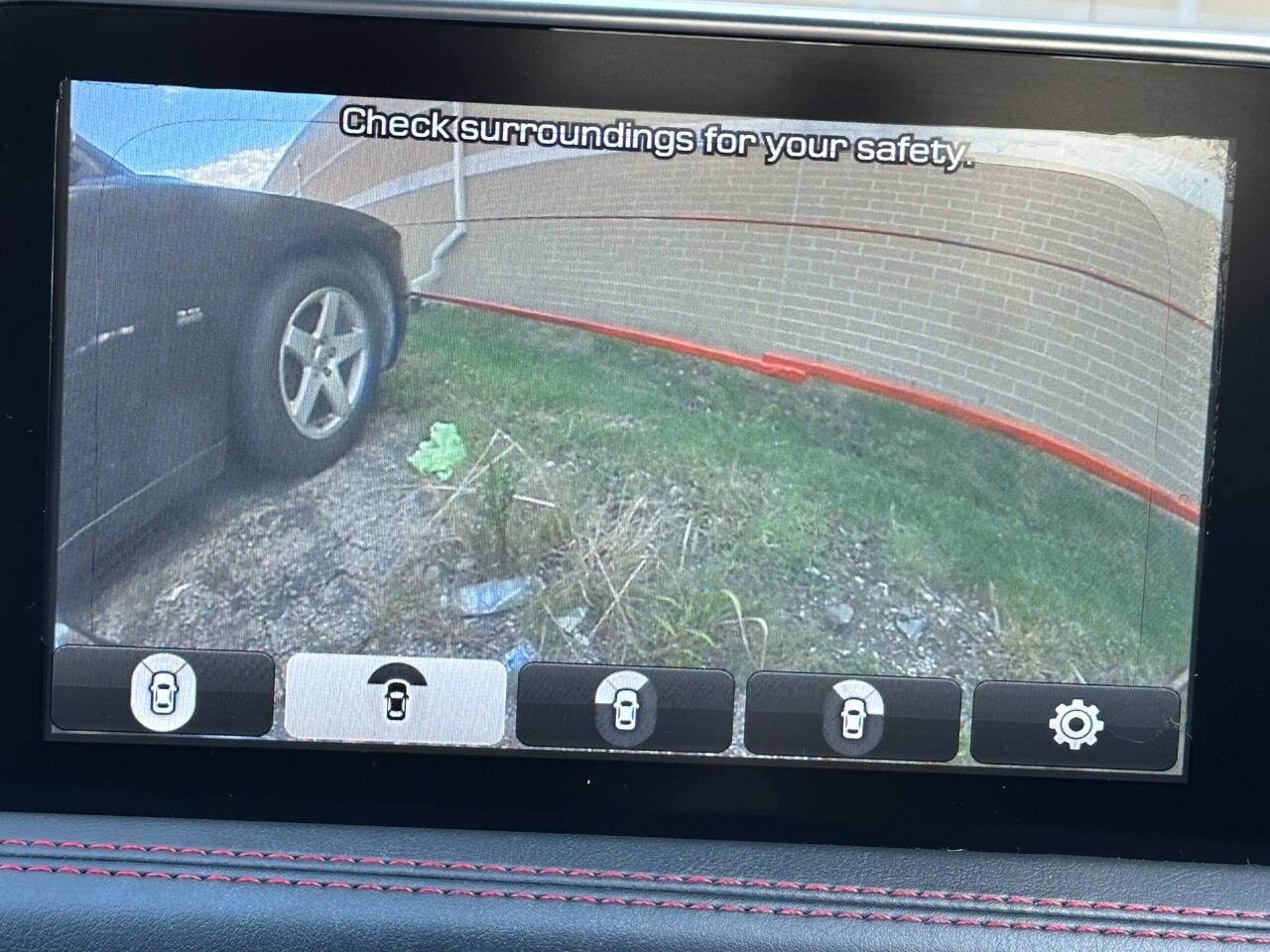 Used 2019 Genesis G70 2.0T Advanced w/ Sport Package image 44