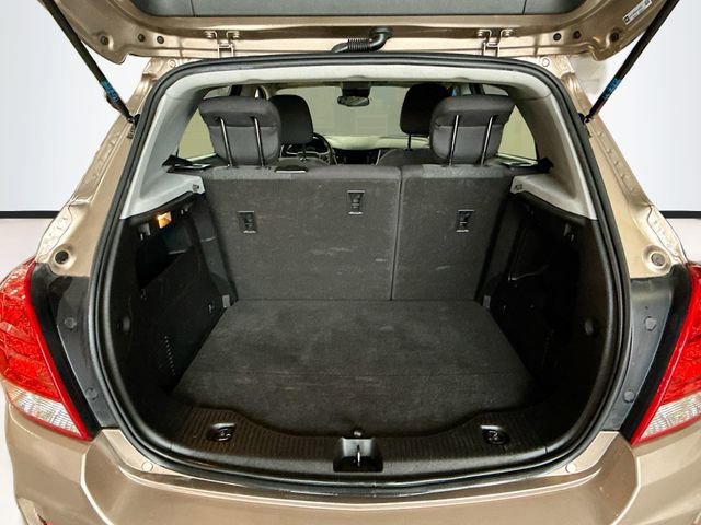 Used 2018 Chevrolet Trax LS image 24