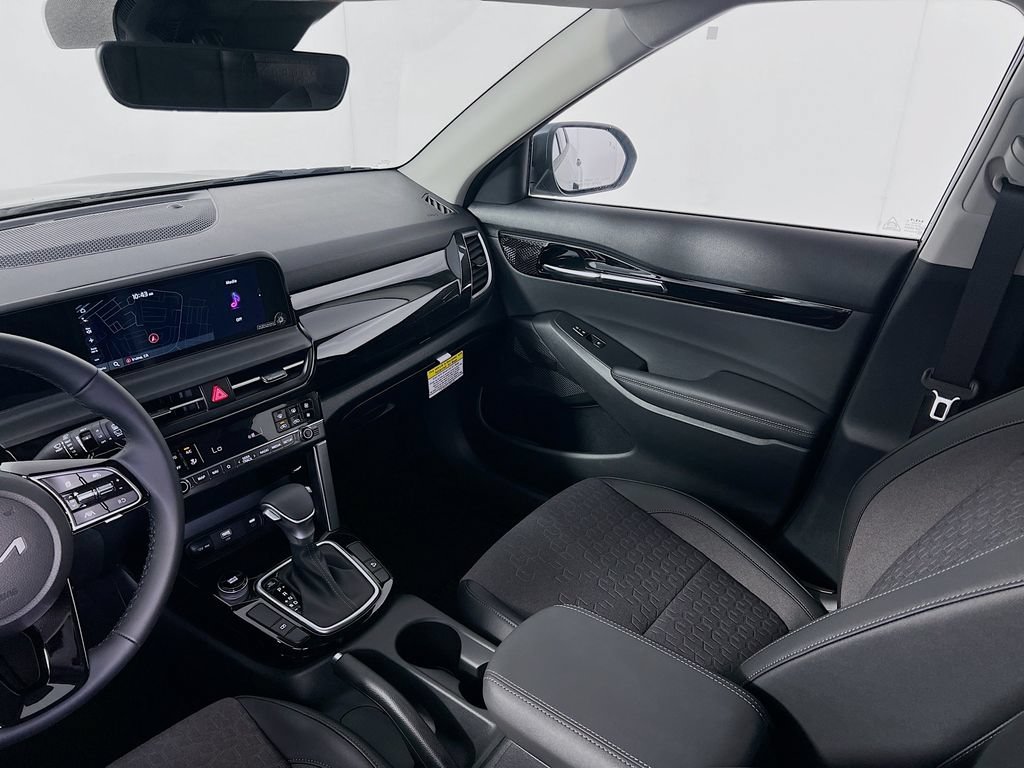 New 2026 Kia Seltos S FWD image 20