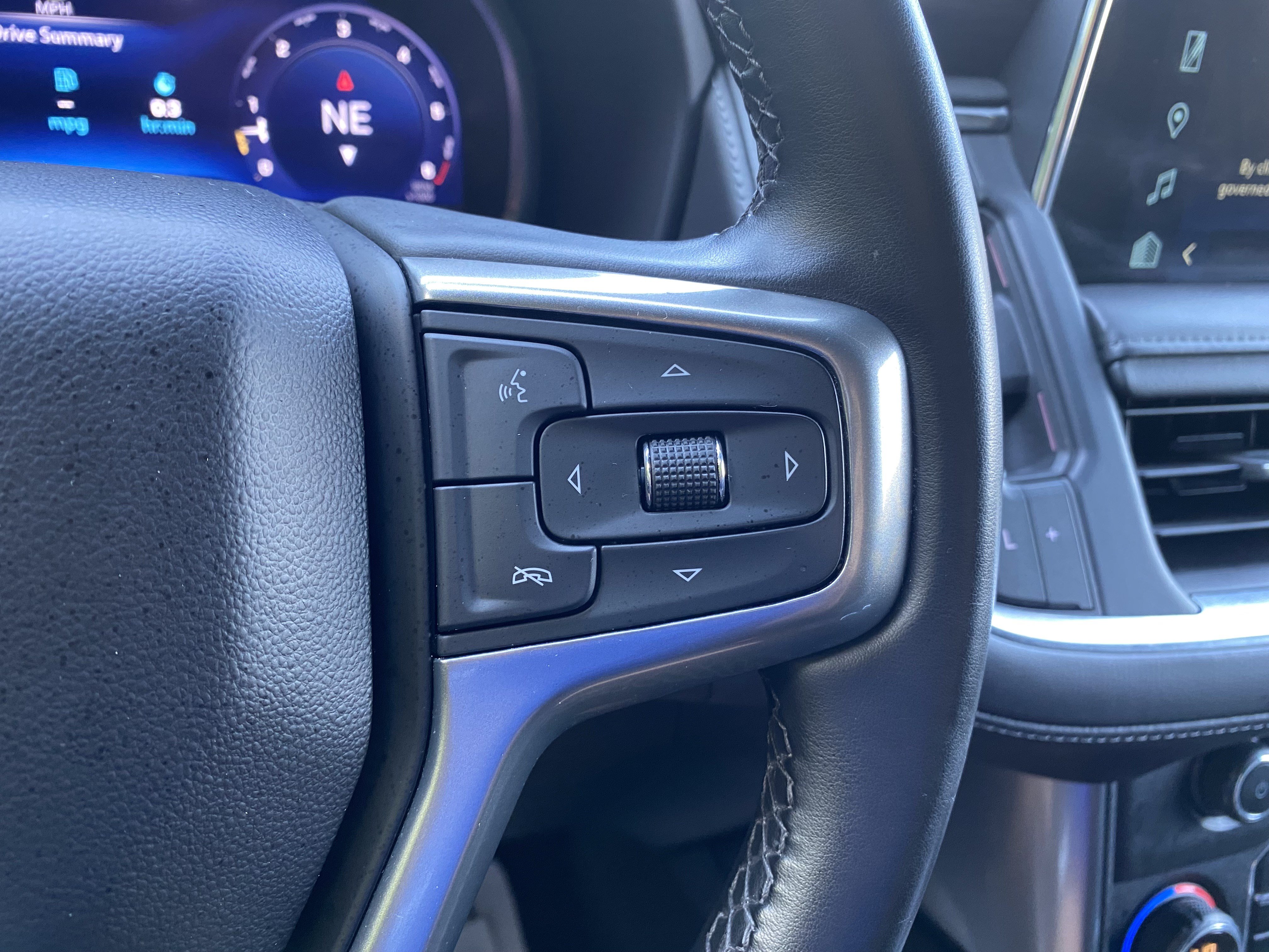 Used 2023 Chevrolet Tahoe LT AWD/4WD image 21