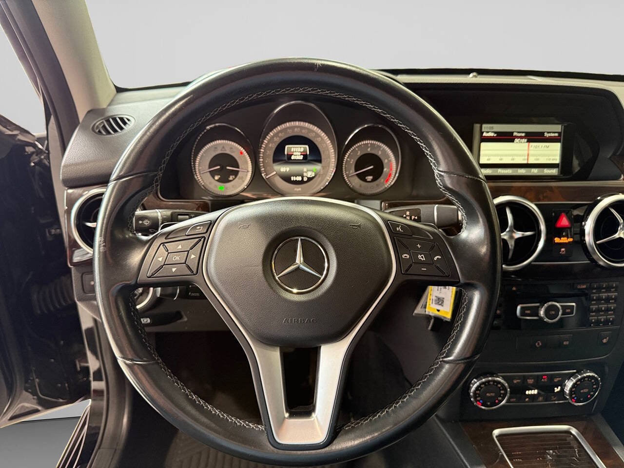 Used 2014 Mercedes-Benz GLK 350 4MATIC image 13