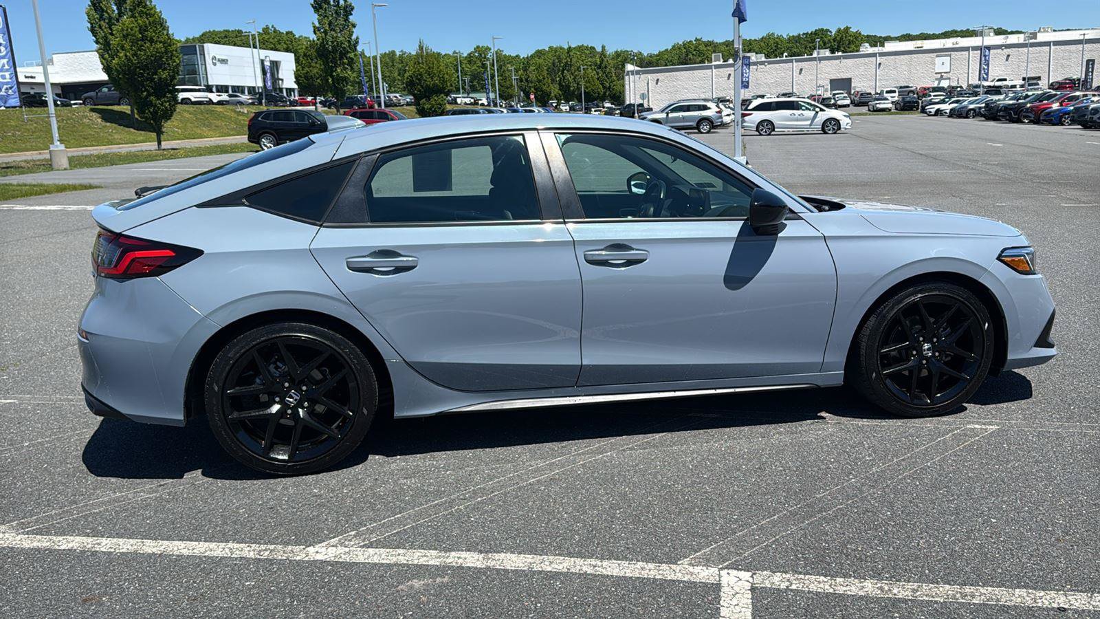 Used 2024 Honda Civic Sport image 4