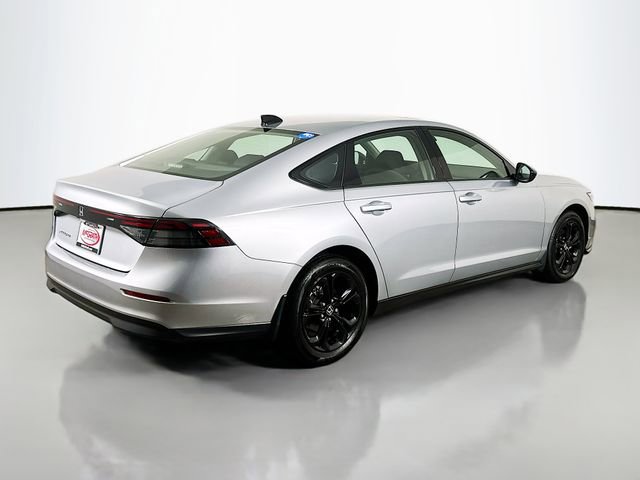 Certified 2025 Honda Accord SE image 19