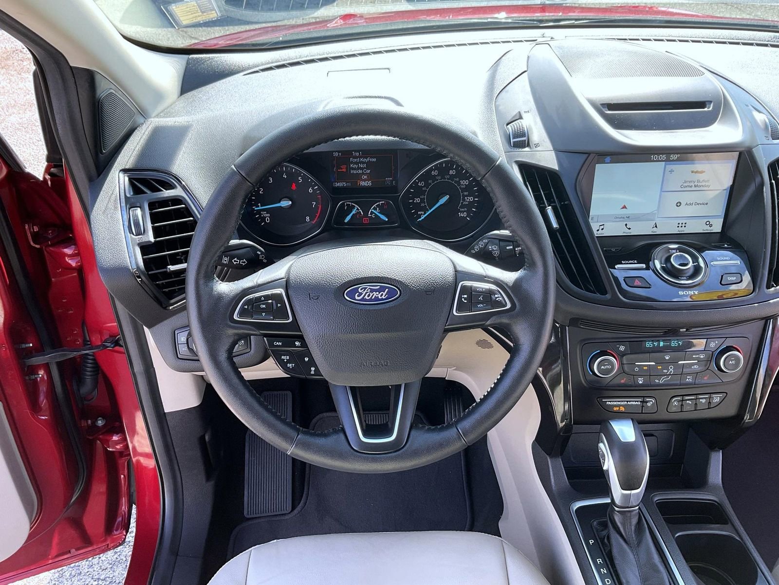 Used 2018 Ford Escape Titanium w/ Ford Safe & Smart Package AWD/4WD image 11