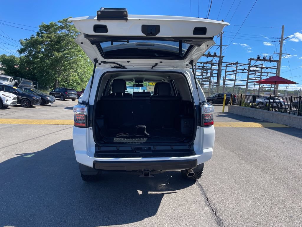 Used 2018 Toyota 4Runner TRD Pro AWD/4WD image 13