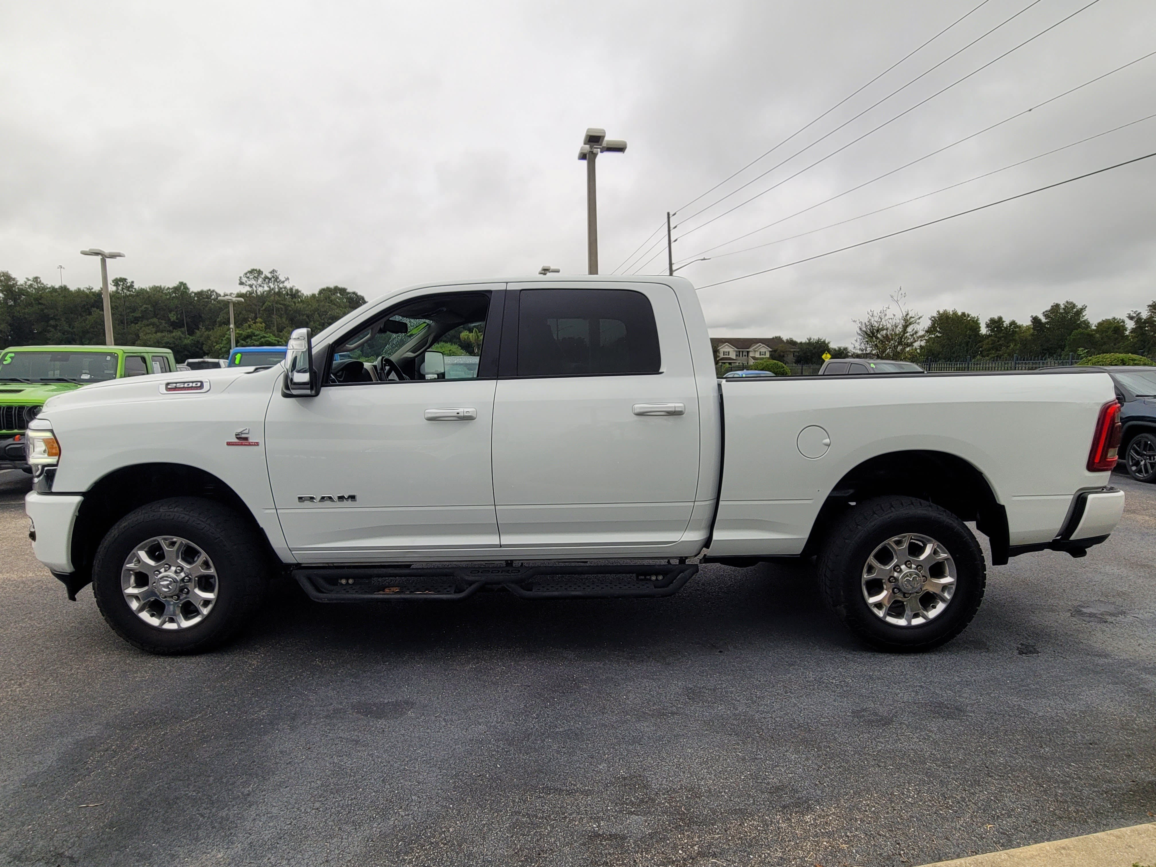 Used 2024 RAM 2500 Laramie AWD/4WD image 7