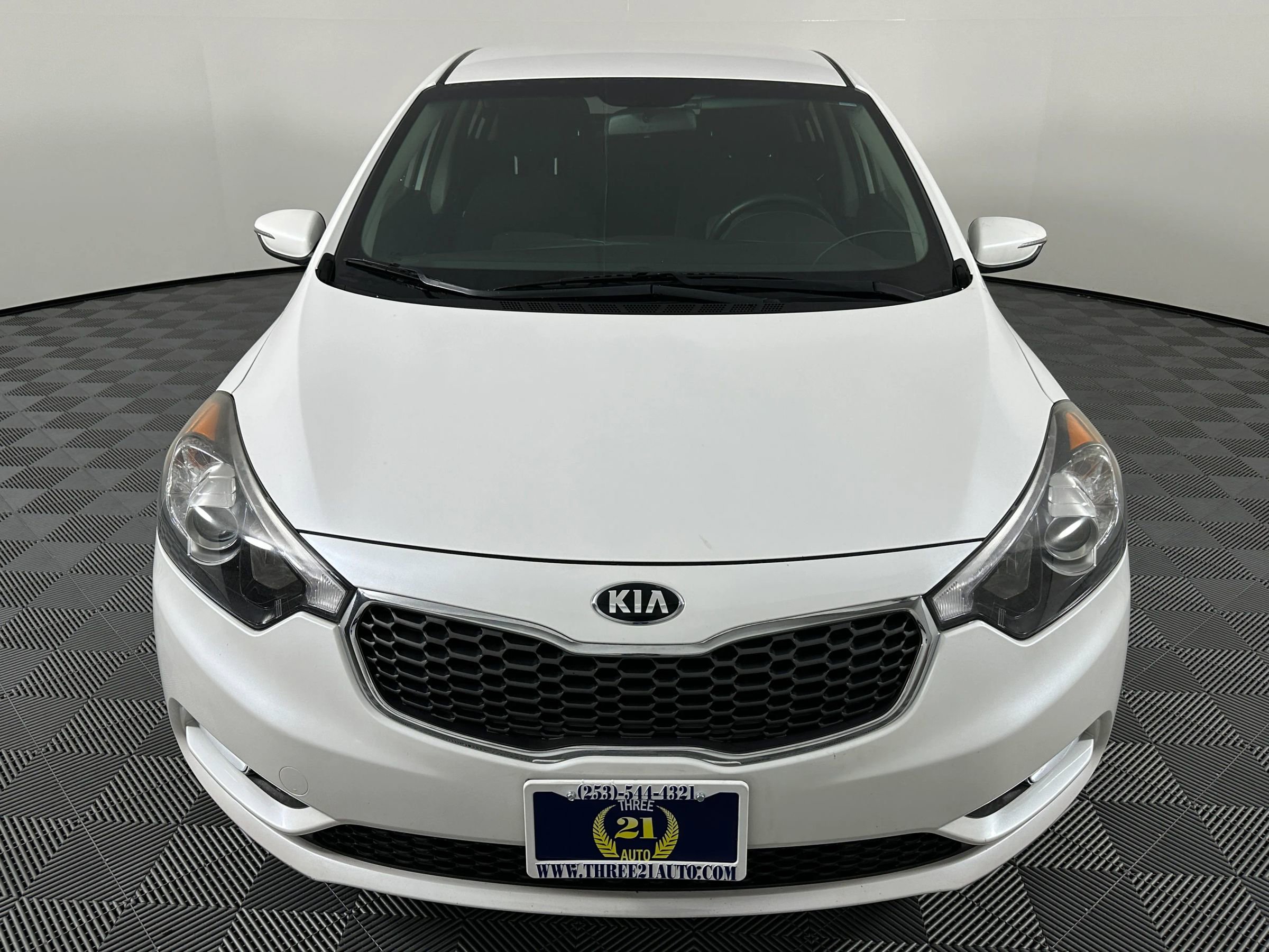 Used 2015 Kia Forte EX image 4