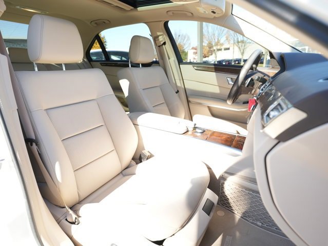 Used 2016 Mercedes-Benz E 350 Sedan image 38