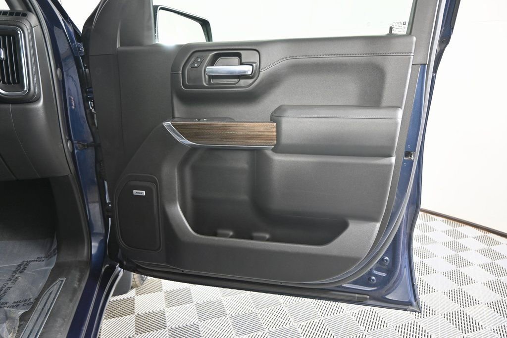 Used 2020 Chevrolet Silverado 1500 RST w/ All-Star Edition image 13