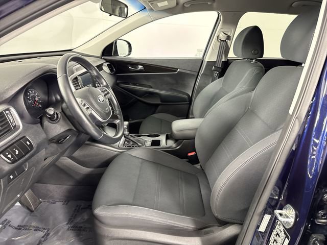 Used 2020 Kia Sorento LX w/ LX I4 Convenience Package image 5