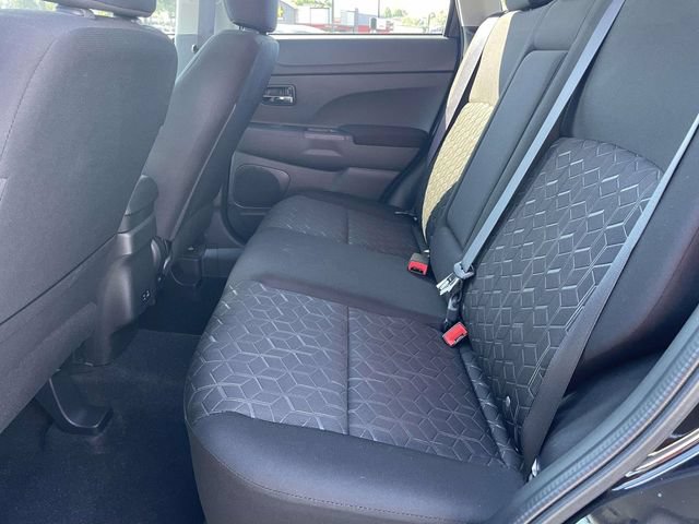 Used 2024 Mitsubishi Outlander Sport LE AWD/4WD image 16