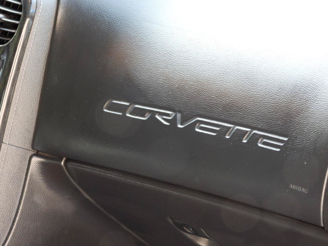 Used 2011 Chevrolet Corvette w/ 3LT w/ Preferred Equipment Group RWD image 53