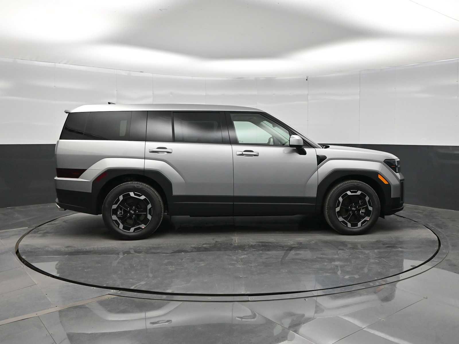 New 2026 Hyundai Santa Fe SE FWD image 9