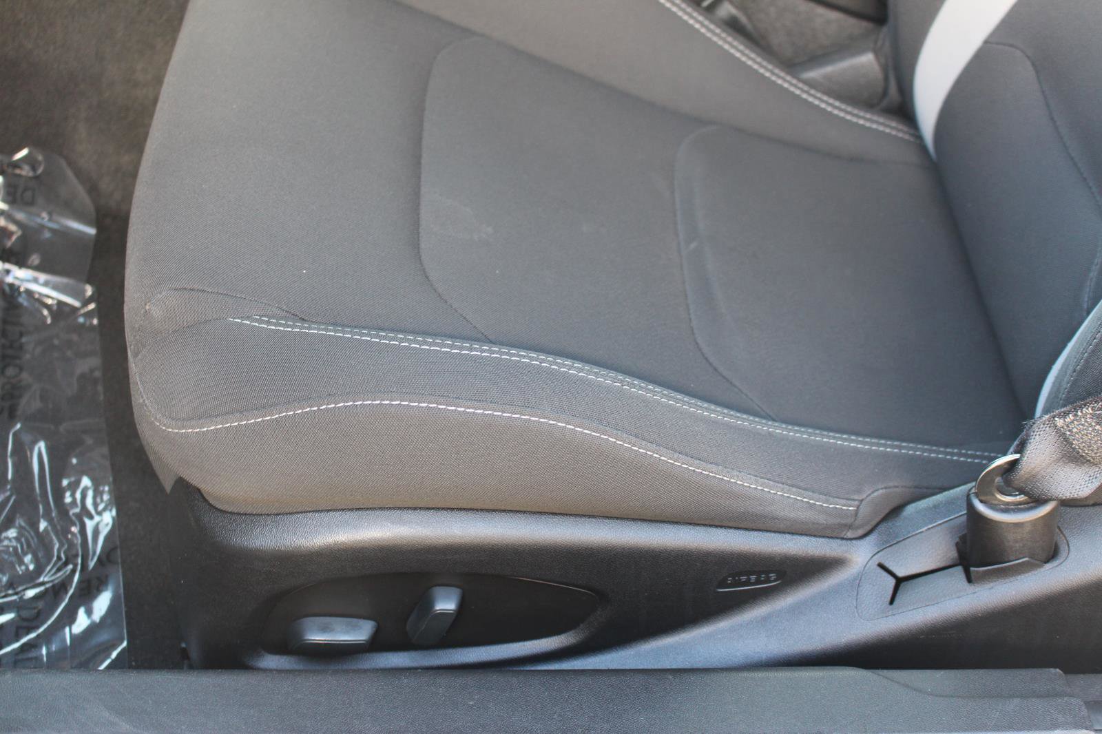 Used 2018 Chevrolet Camaro LT w/ Redline Edition image 27