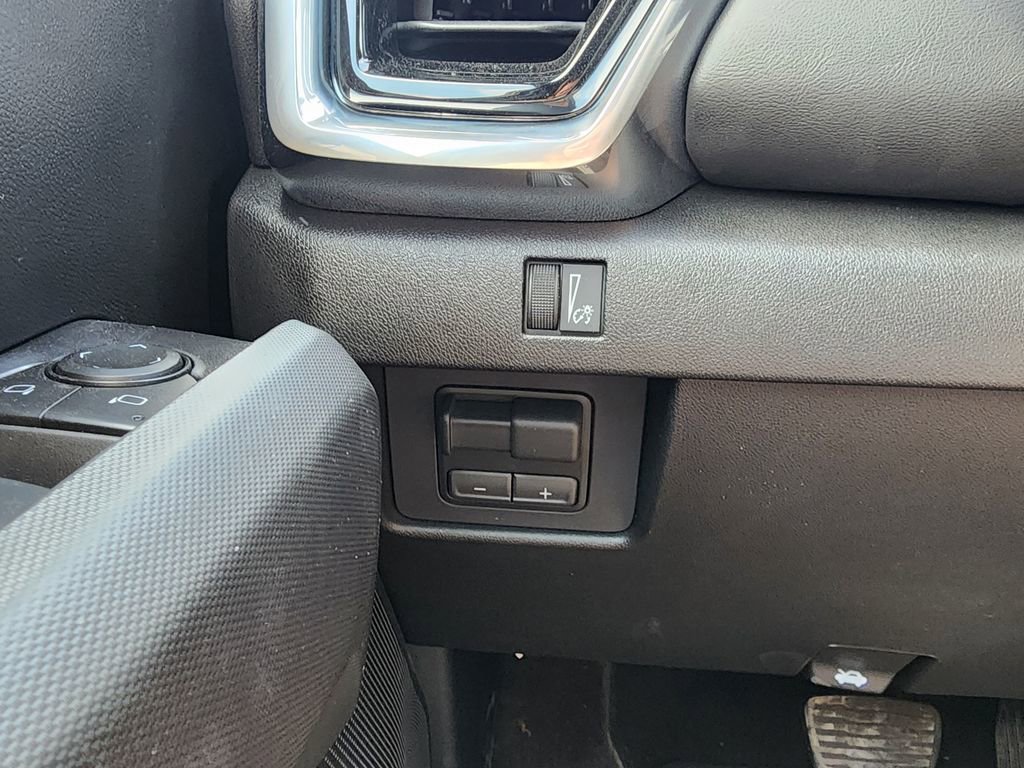 New 2026 GMC Canyon Elevation w/ Convenience Package image 18