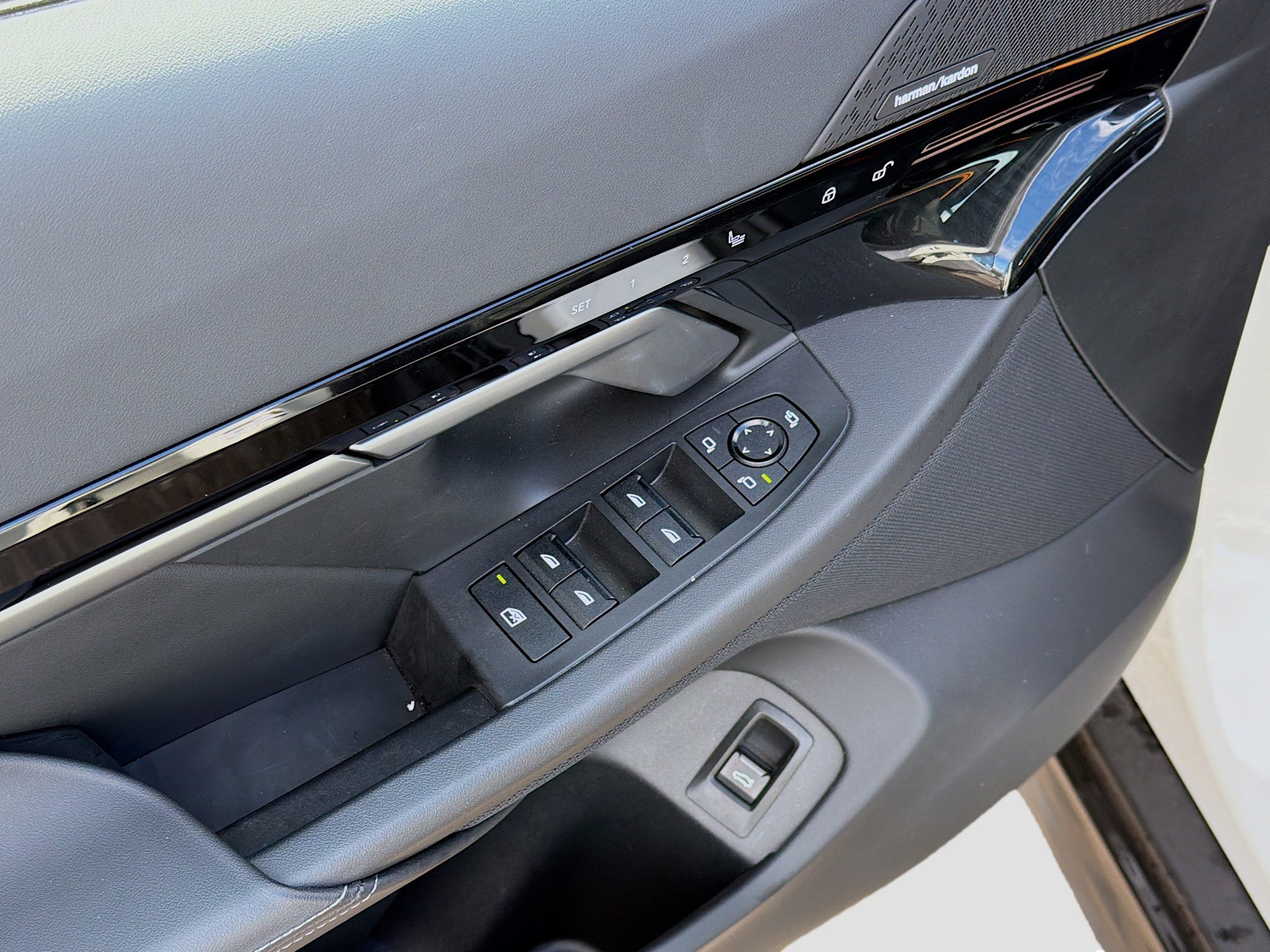 Used 2025 BMW 530i image 23