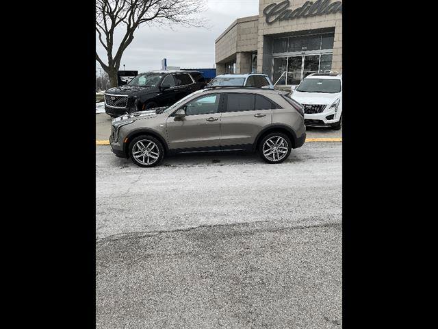 Used 2020 Cadillac XT4 Sport image 3
