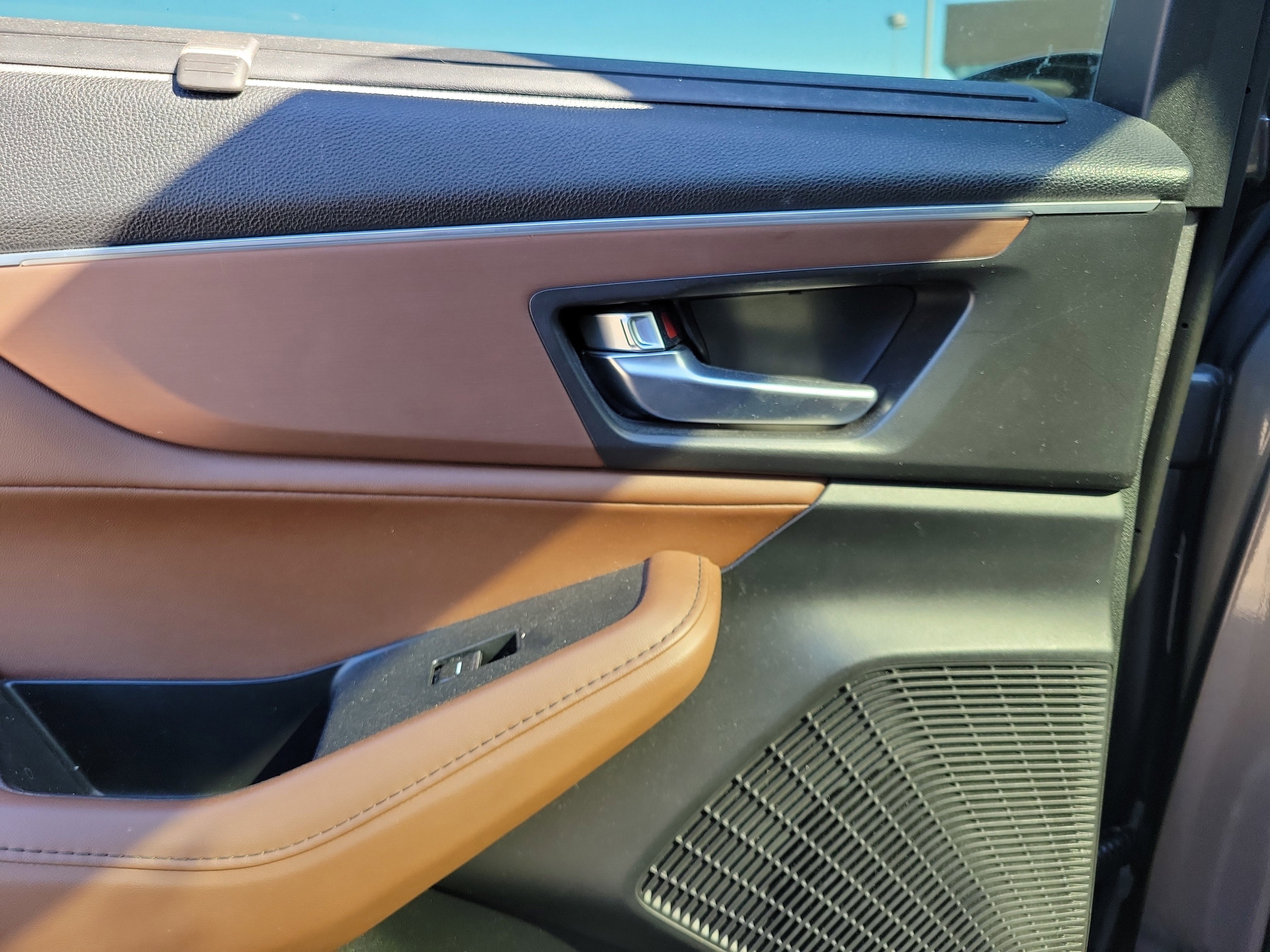 Used 2022 Acura MDX SH-AWD w/ Technology Package image 12