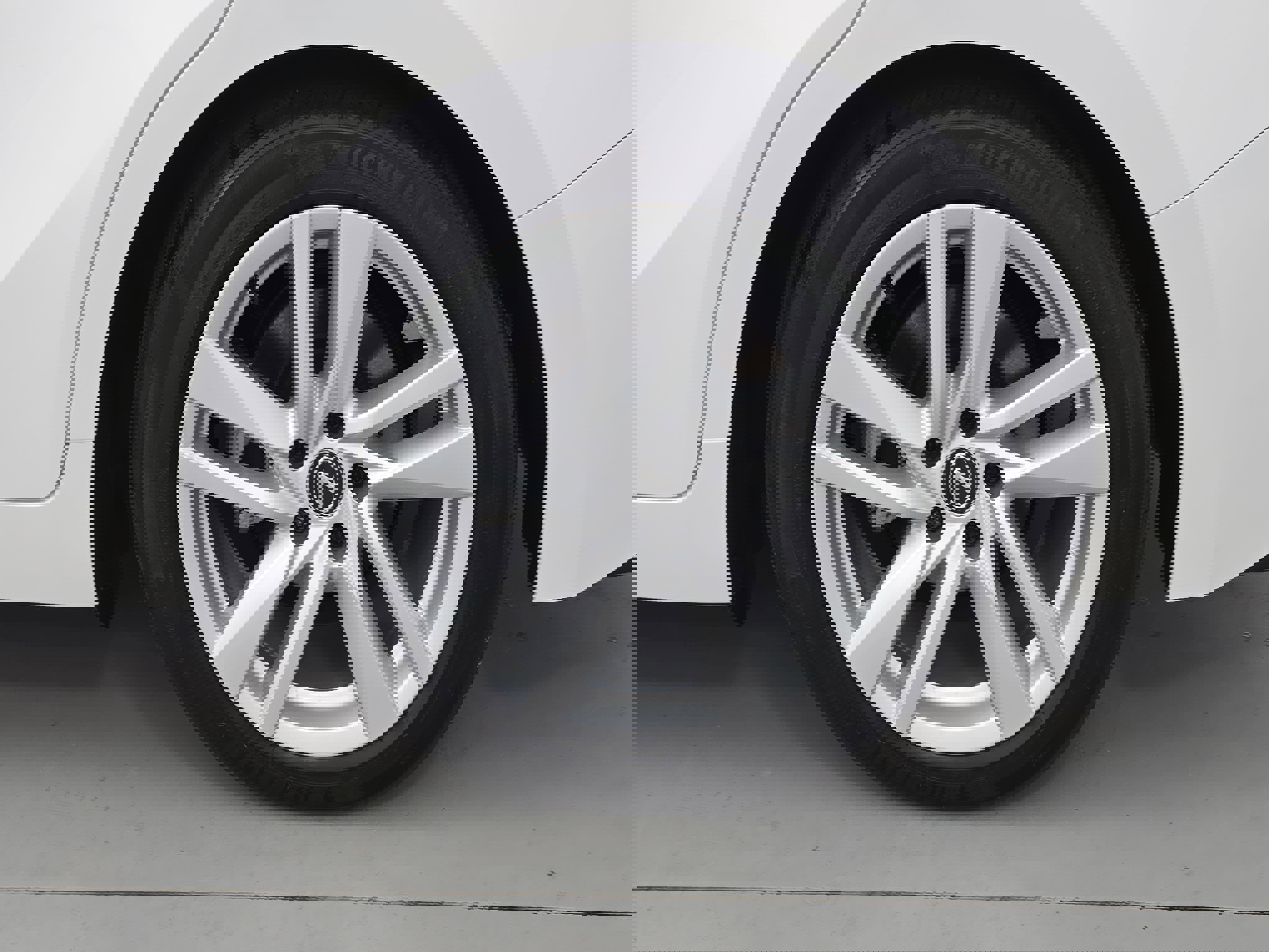 Used 2024 Lexus IS 300 IS 300 w/ Comfort Package image 32