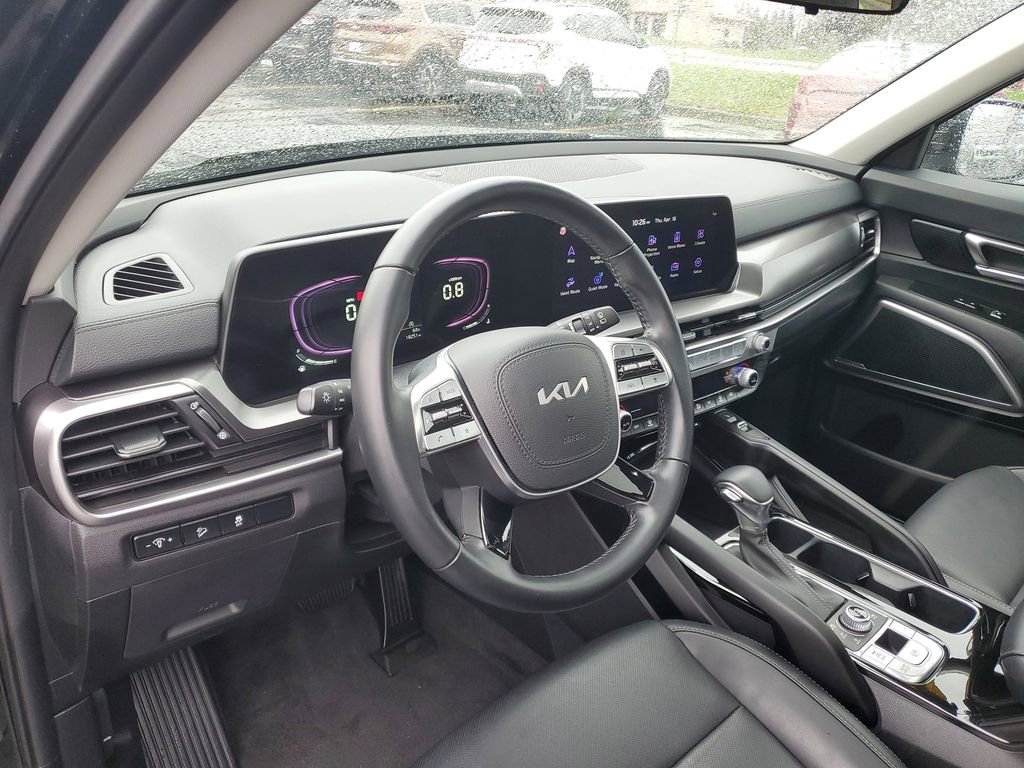 Certified 2024 Kia Telluride S w/ S Sunroof Package image 13
