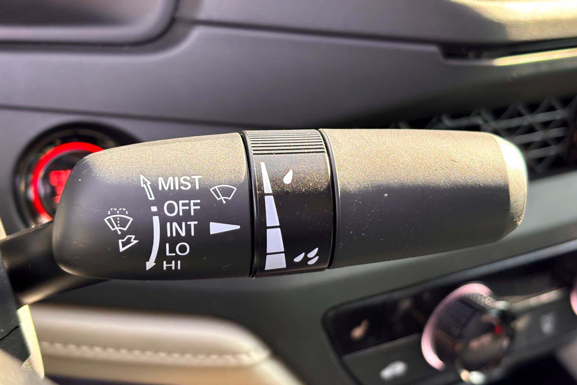 Used 2025 Honda Accord SE image 18